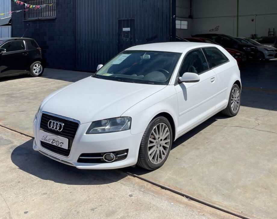 Audi A3 1.6 TDI Ambiente 3p 105cv 2011