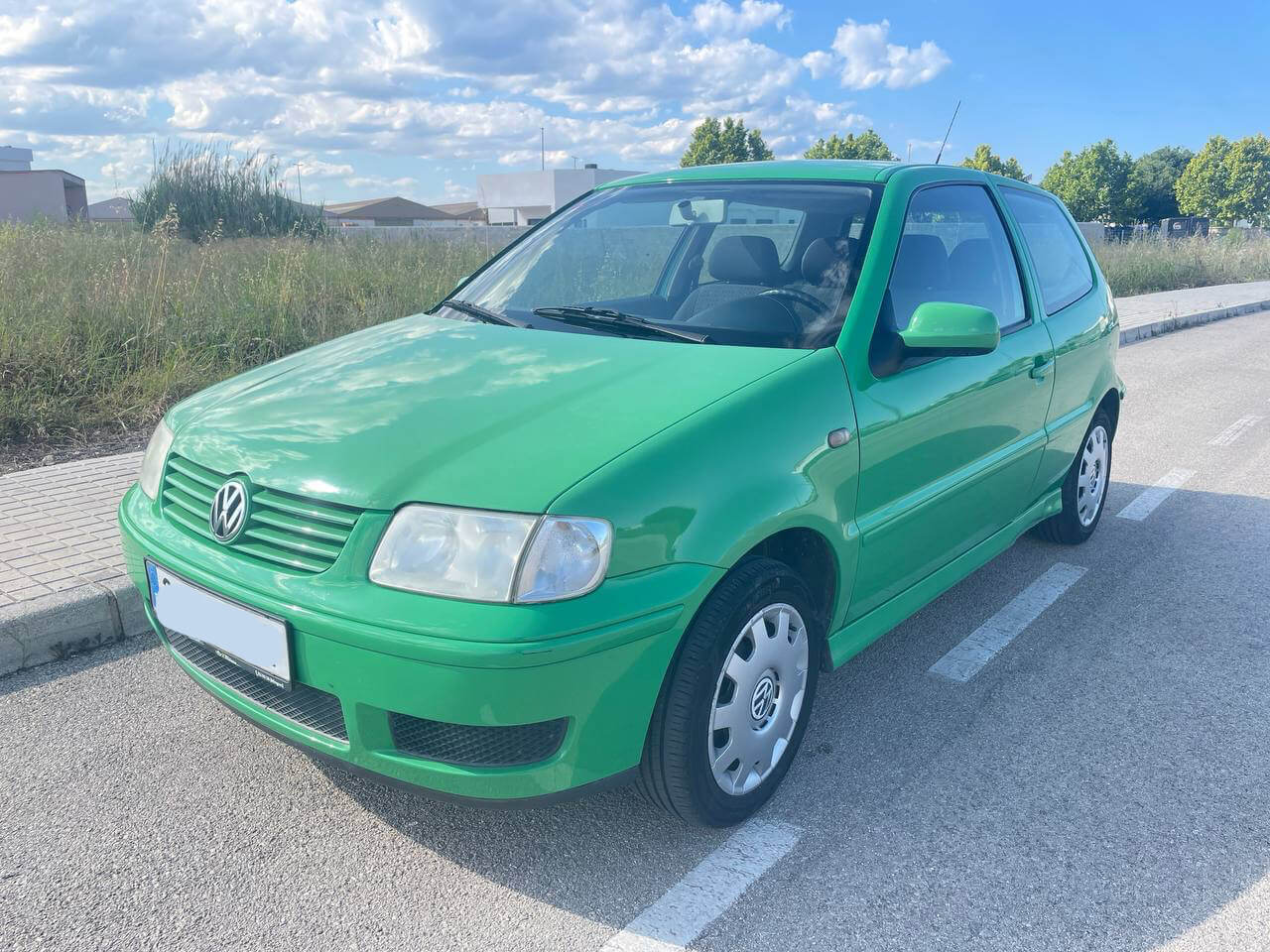 Volkswagen polo 1.0i gasolina 50cv 2001