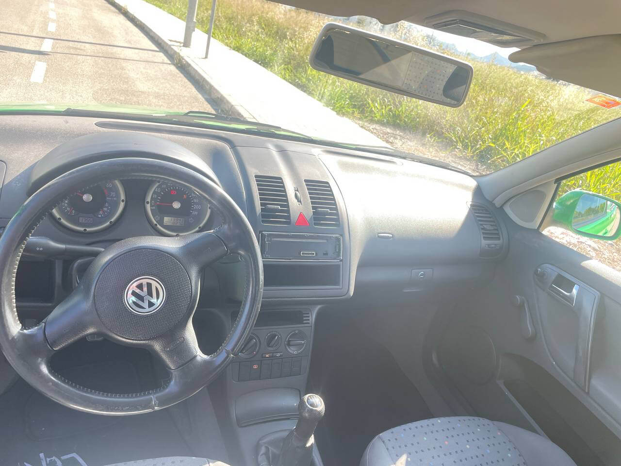 Volkswagen polo 1.0i gasolina 50cv 2001