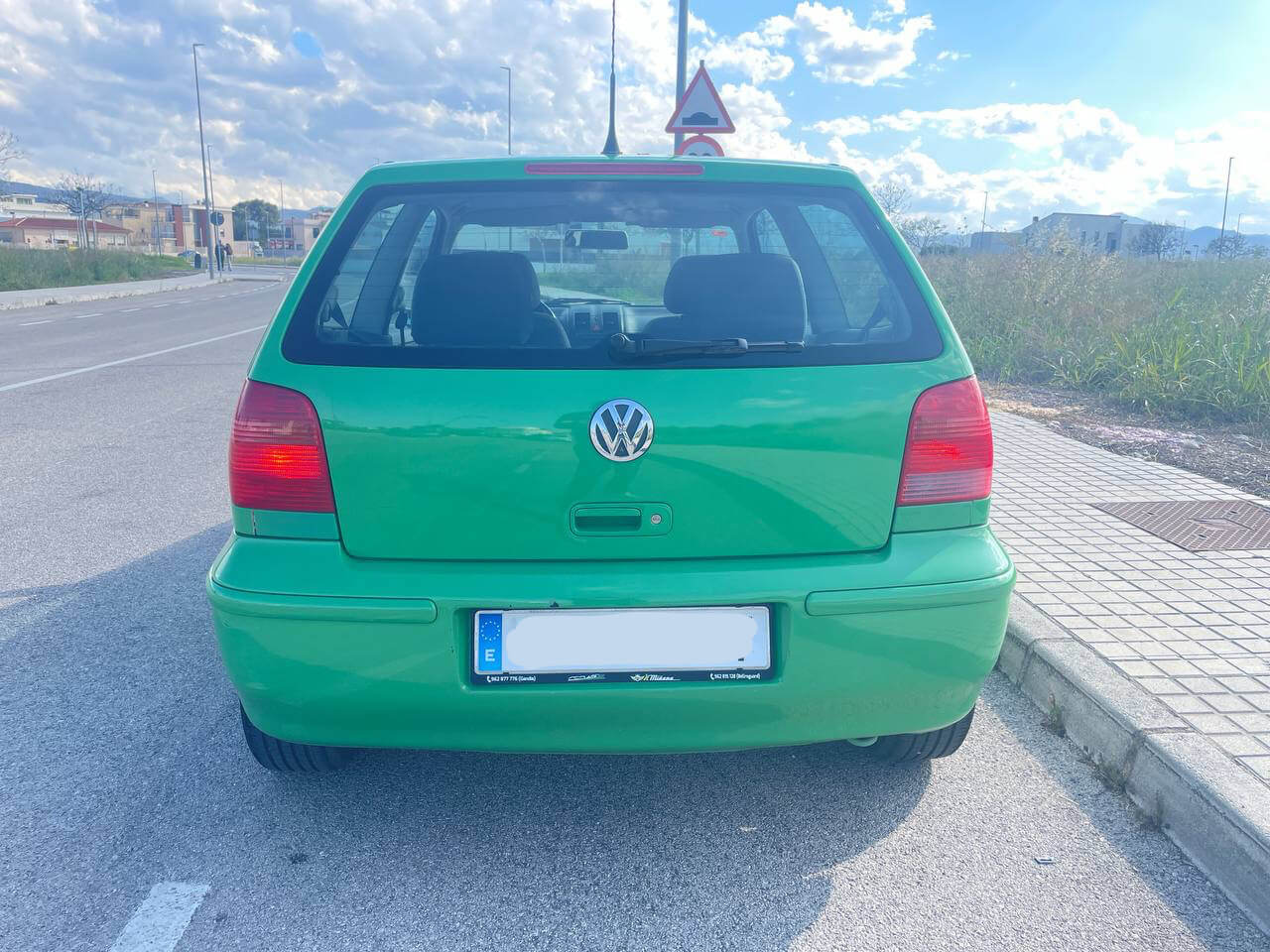 Volkswagen polo 1.0i gasolina 50cv 2001