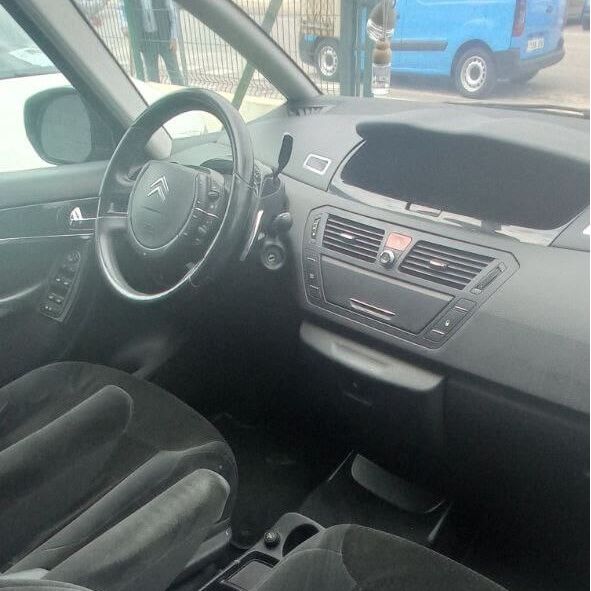 Citroen Grand C4 Picasso 1.6 gasolina 150cv 2009