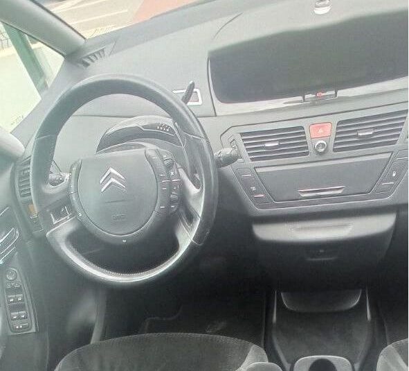 Citroen Grand C4 Picasso 1.6 gasolina 150cv 2009